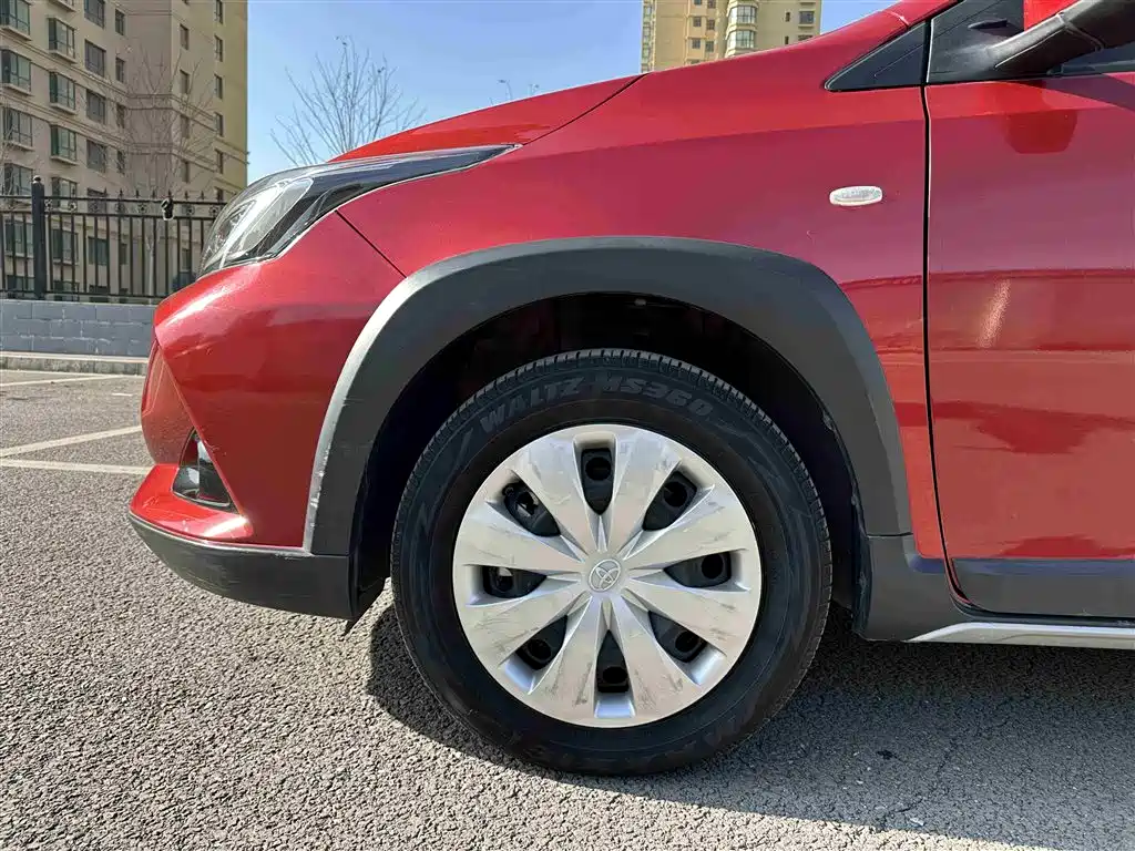 Toyota Yaris L 2021 — фото 14