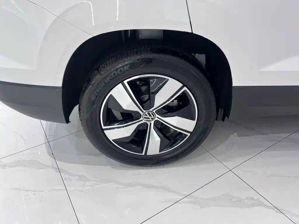 Volkswagen Tharu 2022 — фото 20