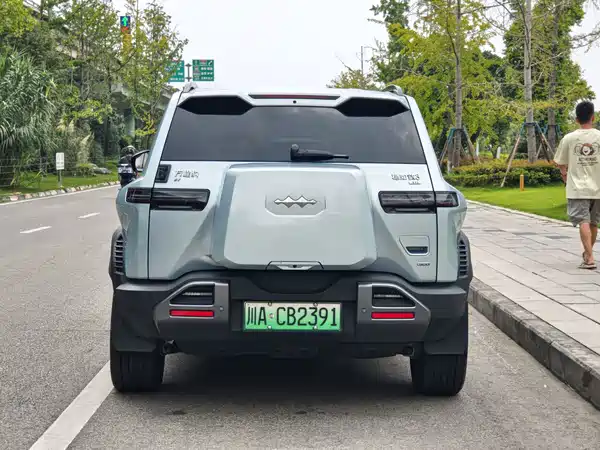 Fangchengbao Titanium 3 2025