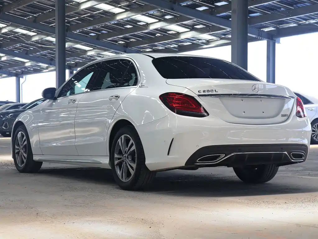 Mercedes-Benz C-Class 2020