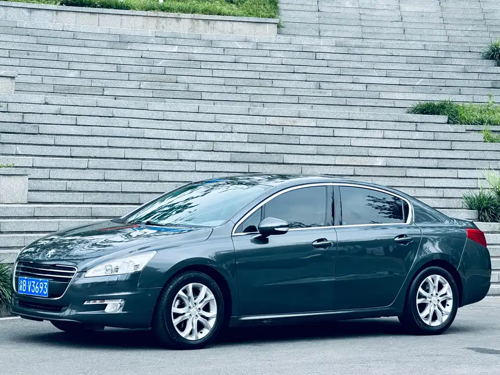 Peugeot 508 2011 — фото 4