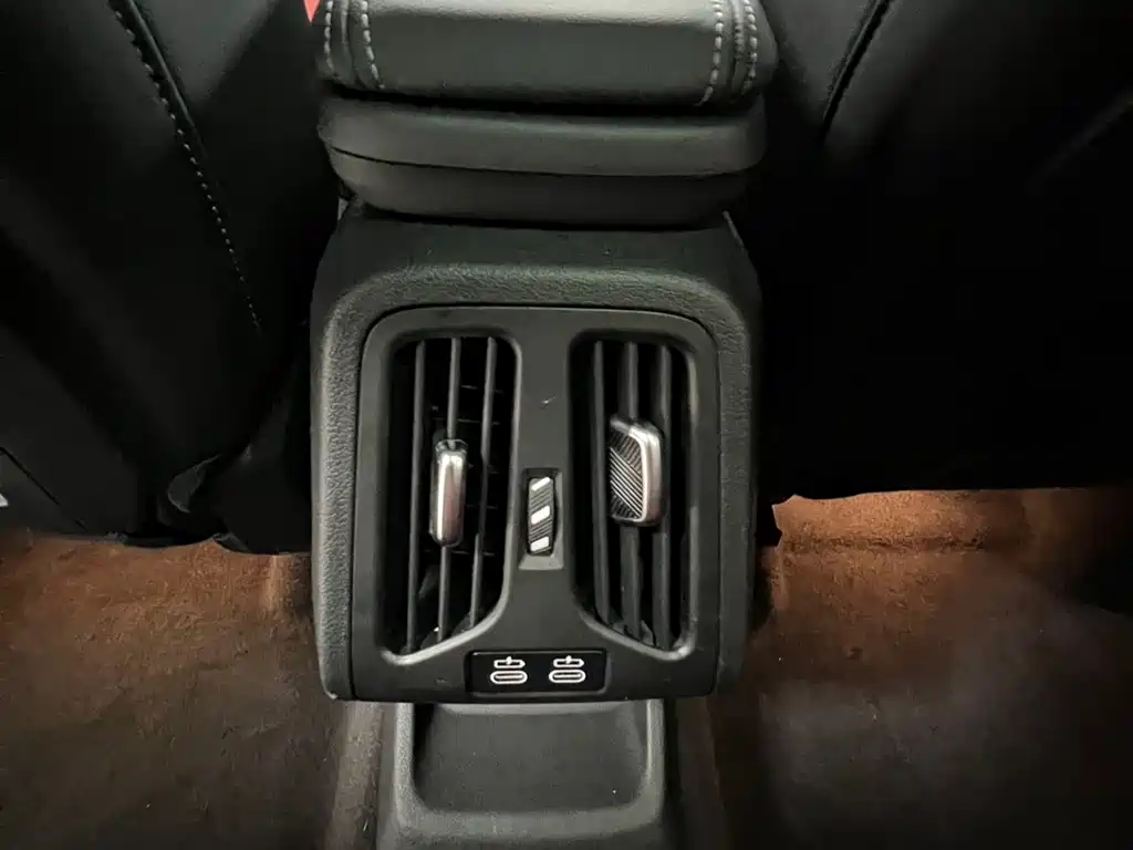BMW X1 2023 — фото 19