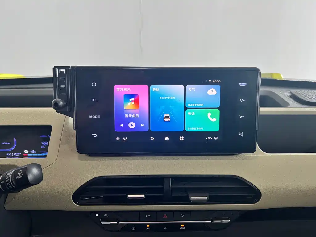 Geely Galaxy Panda 2023 — фото 22