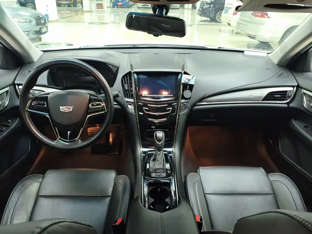 Cadillac ATS-L 2016 — фото 11