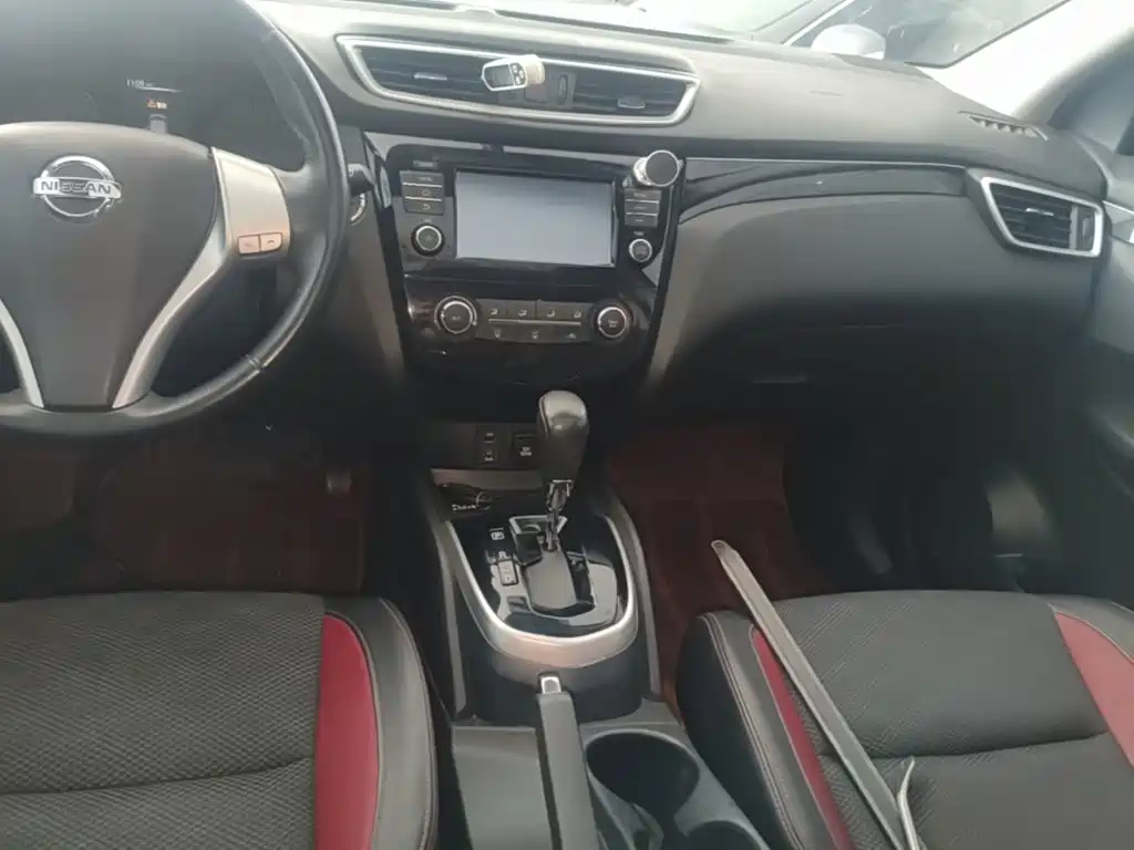 Nissan Qashqai 2018 — фото 13