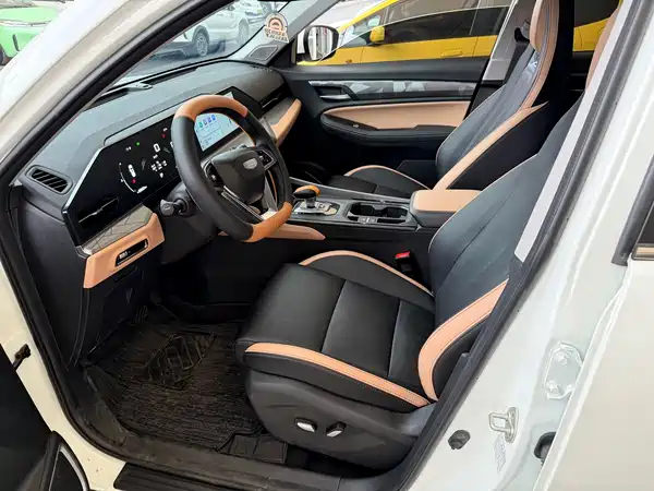 Geely Haoyue PRO 2025