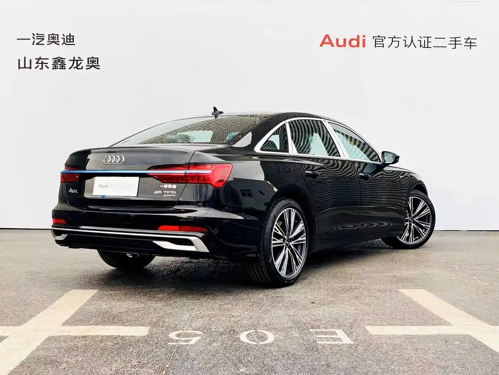 Audi A6L — фото 9