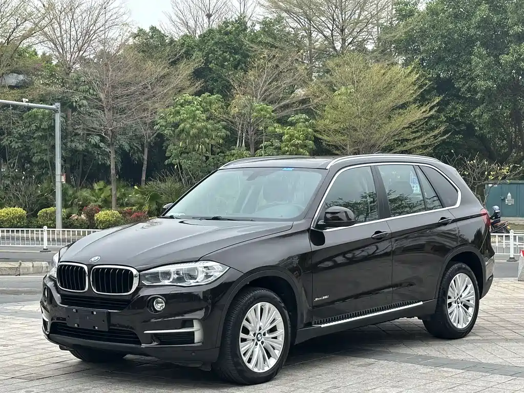 BMW X5 2016 — фото 1