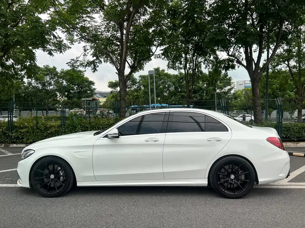 Mercedes-Benz C-Class AMG 2019 — фото 7