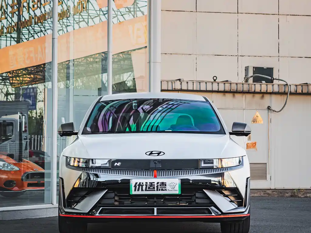 Hyundai IONIQ 5 N 2025 — фото 2