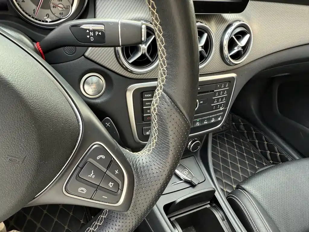 Mercedes-Benz GLA 2017 — фото 10