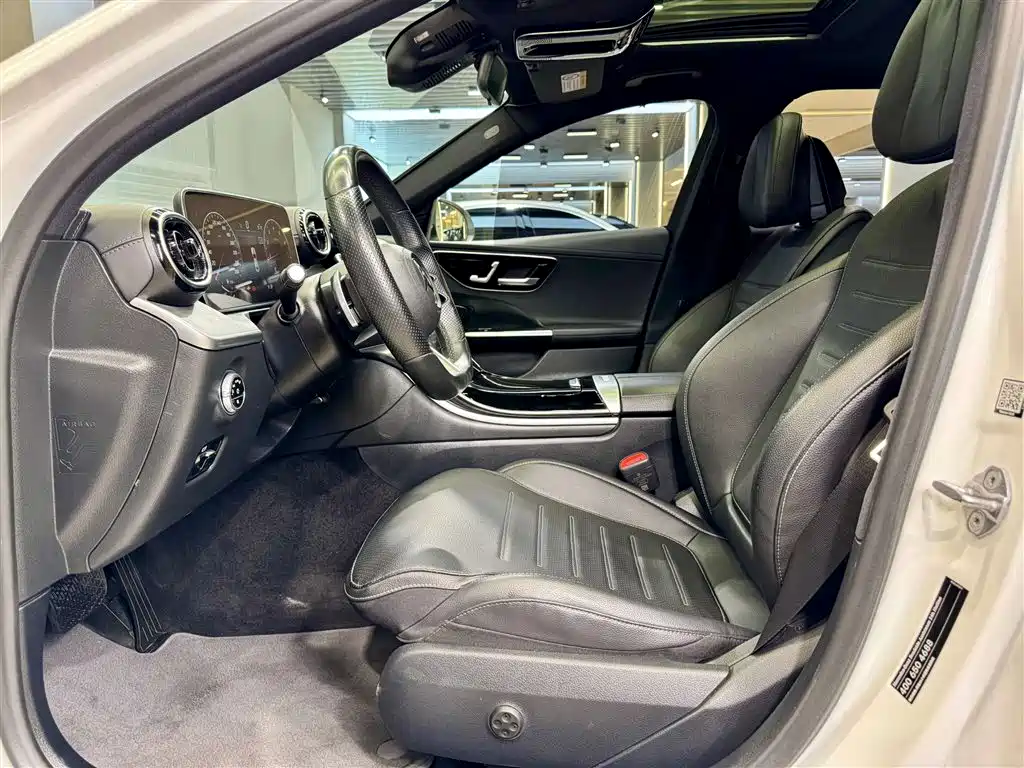 Mercedes-Benz C-Class 2022 — фото 18