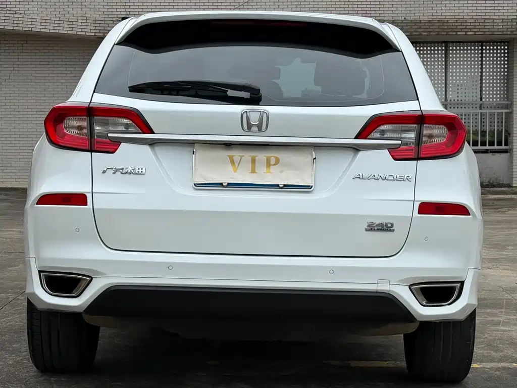 Honda Avancier 2017 — фото 6