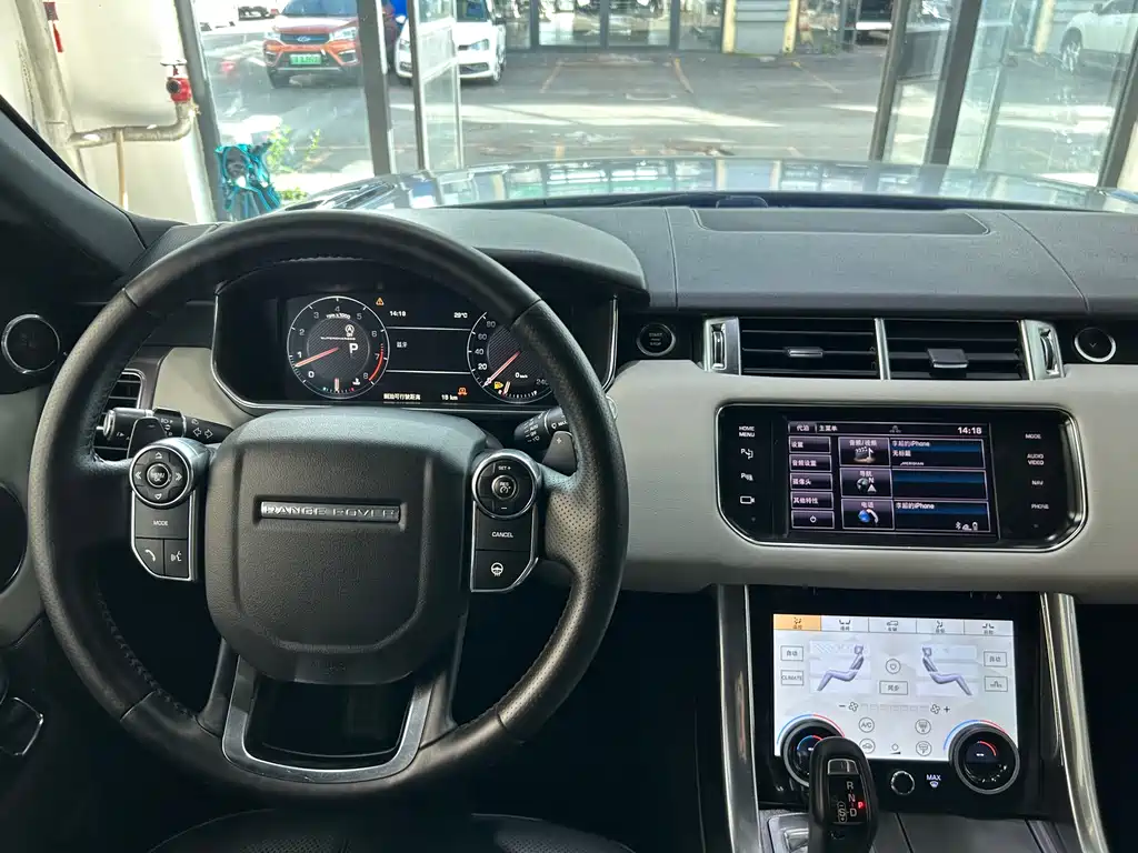 Land Rover Sport 2014 — фото 12