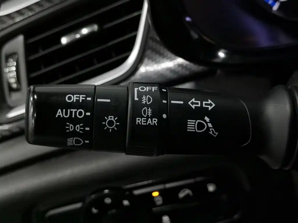 GAC Motor Trumpchi GS7 2018 — фото 21