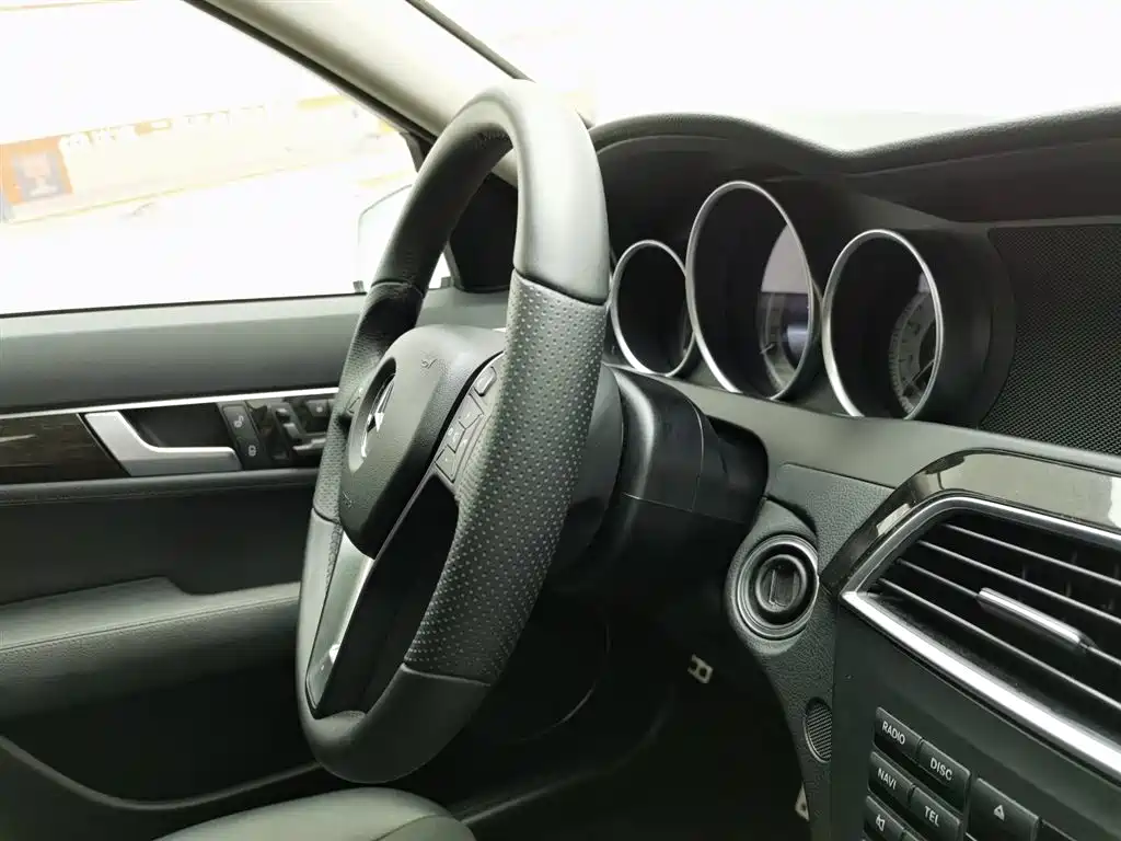Mercedes-Benz C-Class 2014 — фото 22