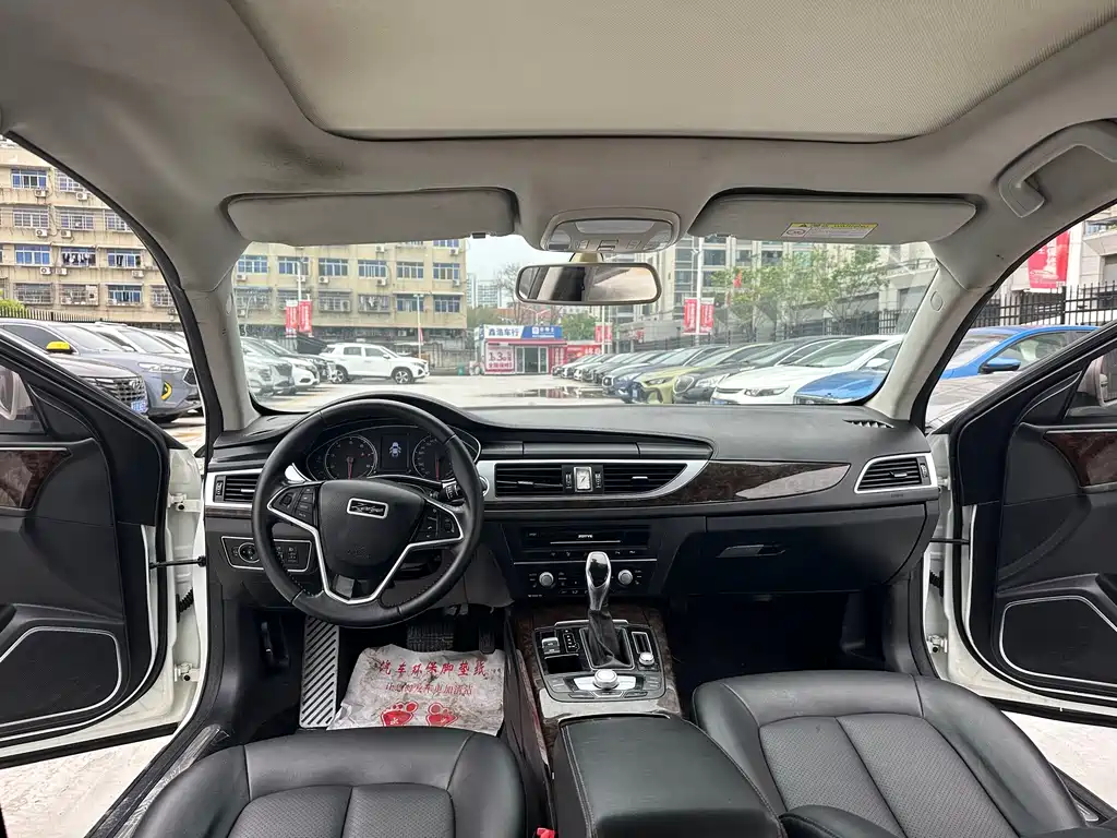 Zotye Z700 2018 — фото 11