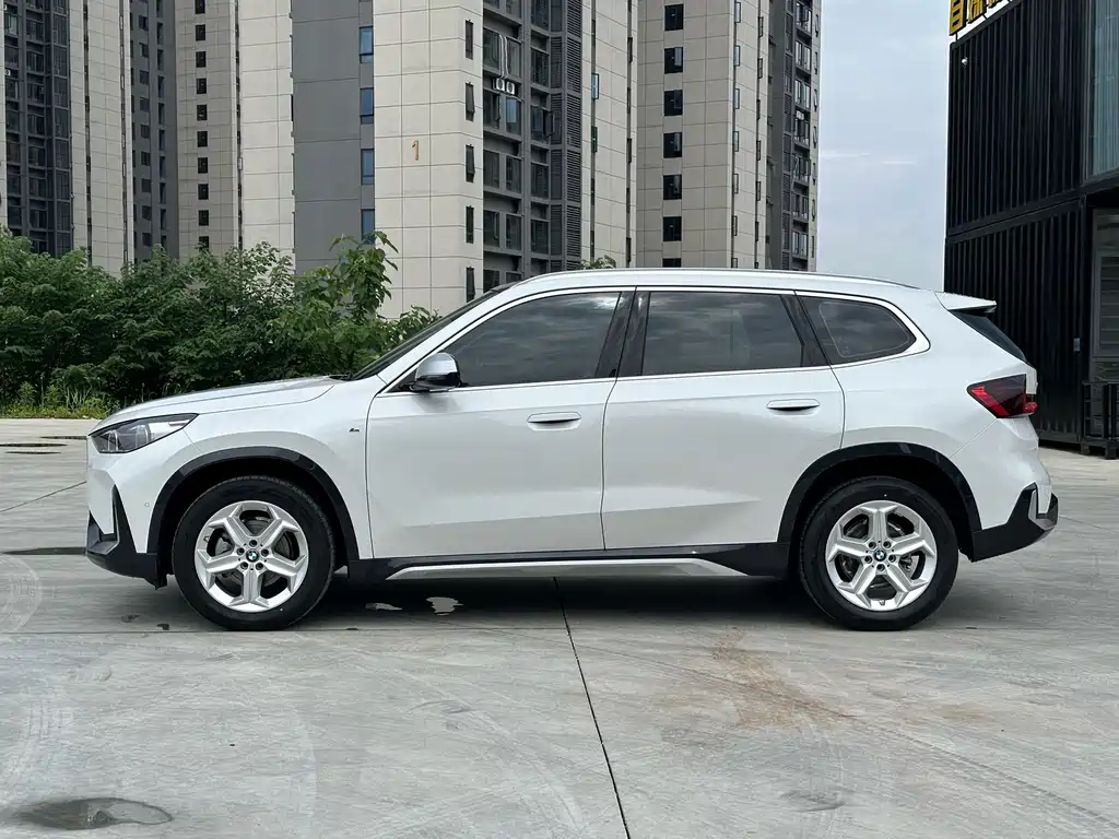 BMW X1 2023