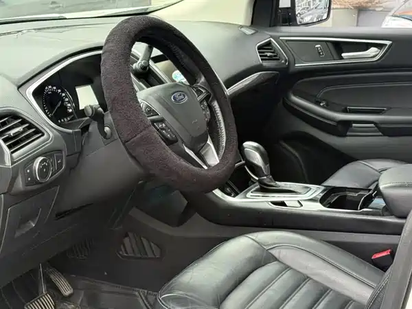 Ford Edge 2017