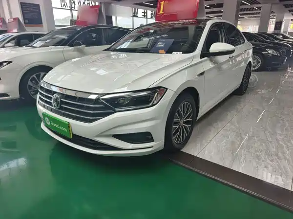 Volkswagen Sagitar 2021