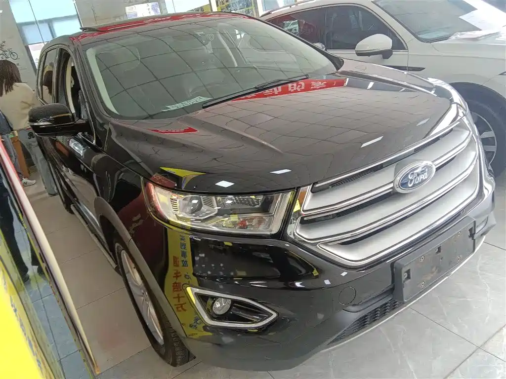 Ford Edge 2018 — фото 4