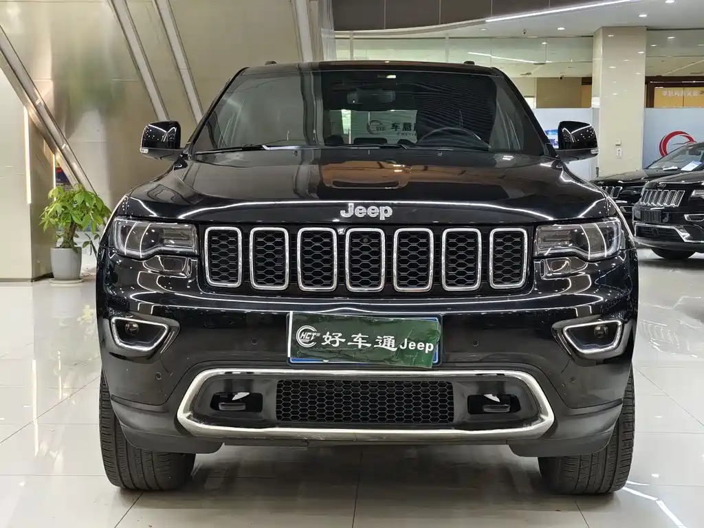 Jeep Grand Cherokee 2021 — фото 3