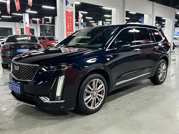 Cadillac XT6 2021