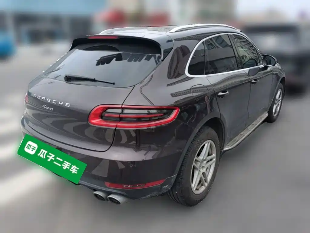 Porsche Macan 2018 — фото 12