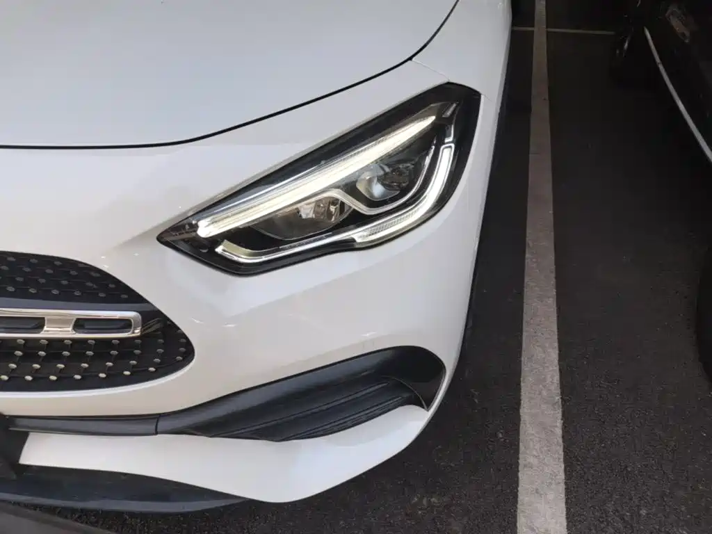 Mercedes-Benz GLA 2021 — фото 24