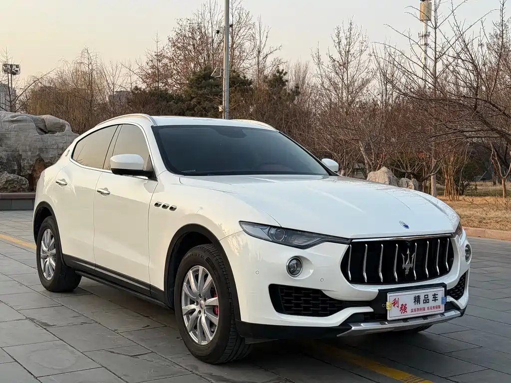 Maserati Levante 2019 — фото 3