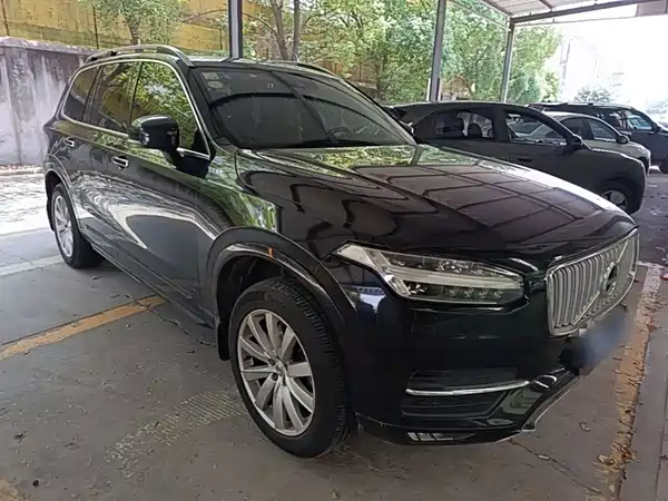 Volvo XC90 2016