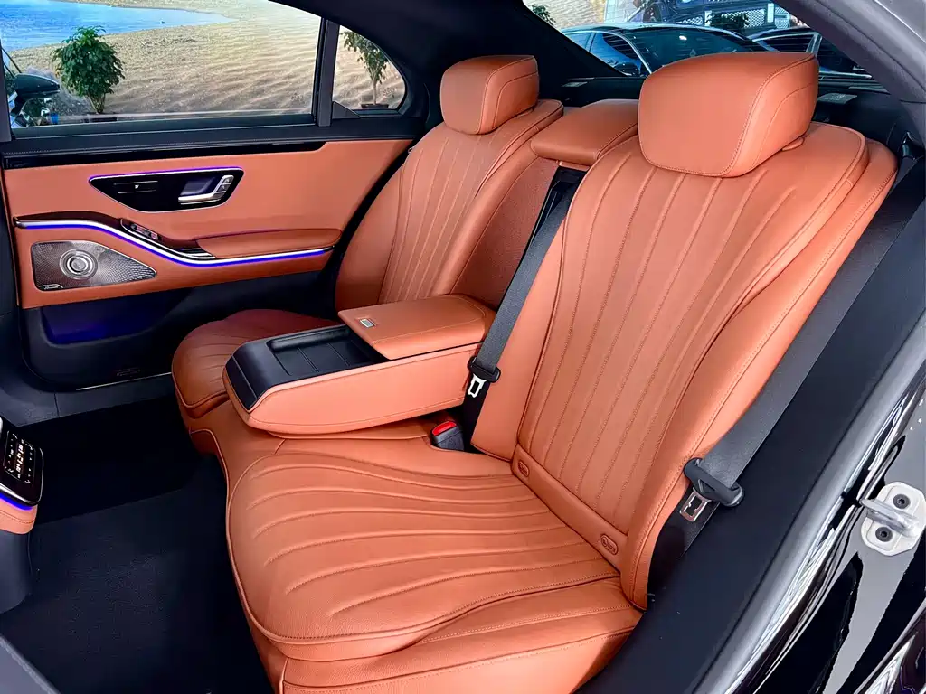 Mercedes-Benz S-Class 2024 — фото 11
