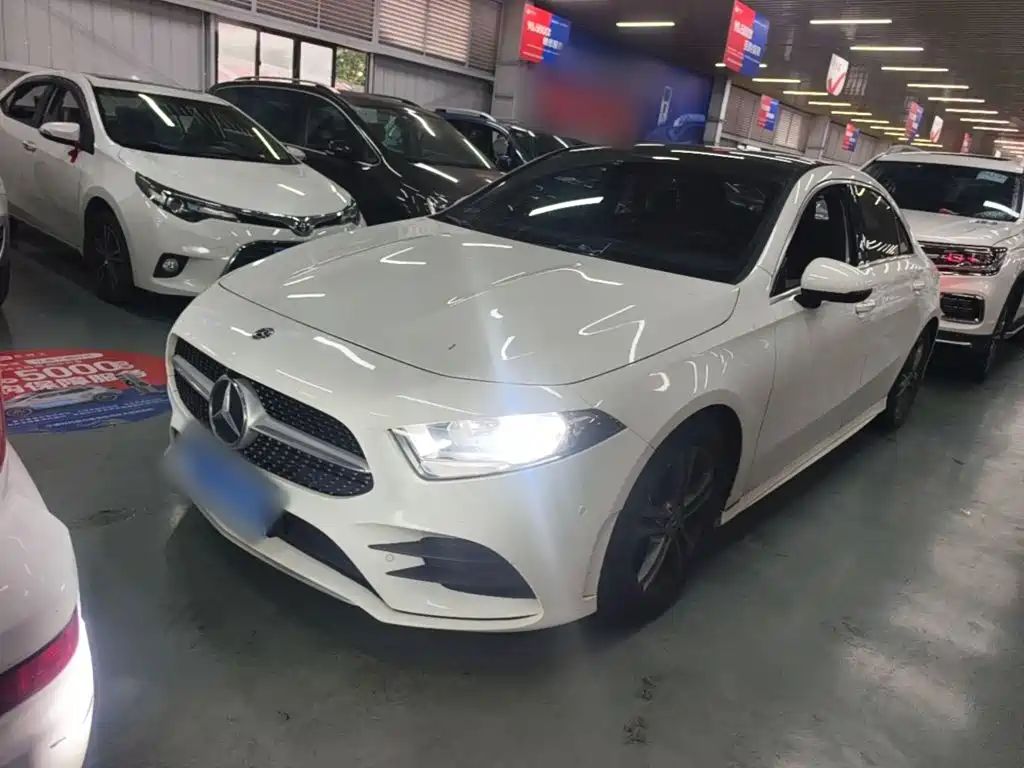 Mercedes-Benz A-Class 2020 — фото 2