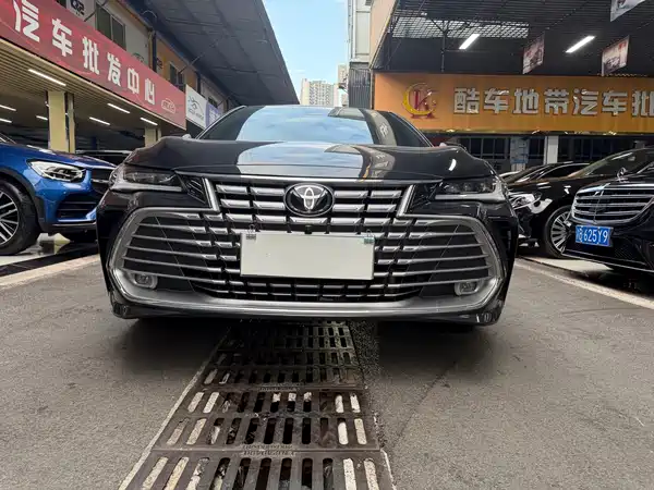 Toyota Avalon 2025