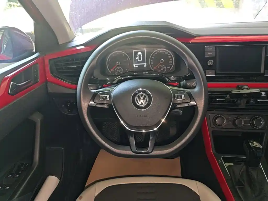 Volkswagen Polo 2019 — фото 11