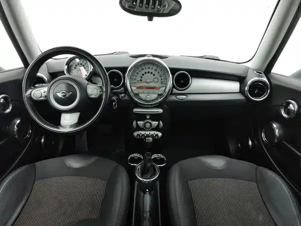 MINI Clubman 2010
