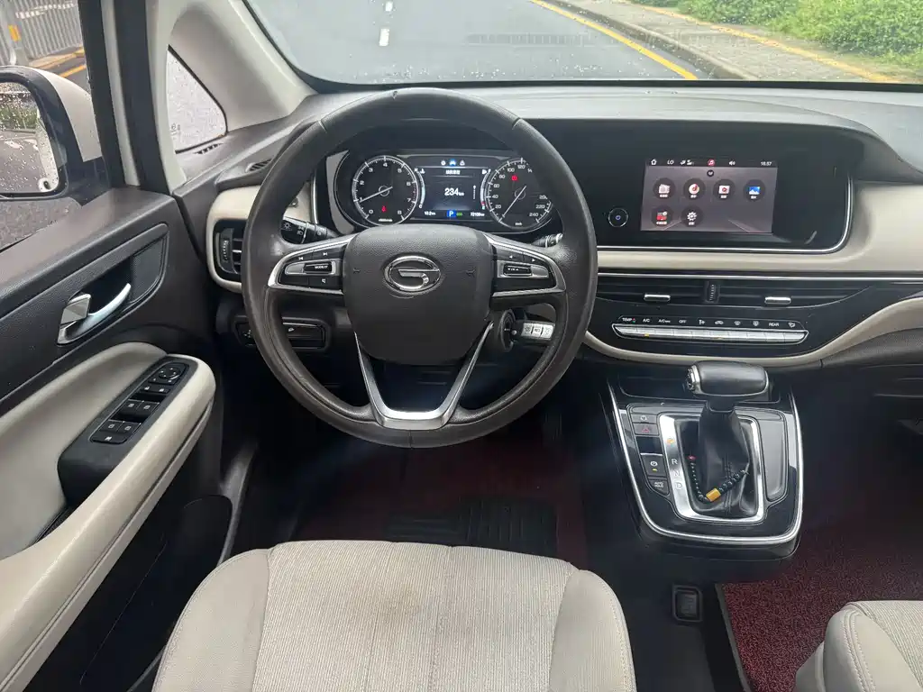 GAC Motor Trumpchi M6 2020 — фото 11