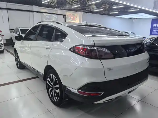 Venucia T90 2020