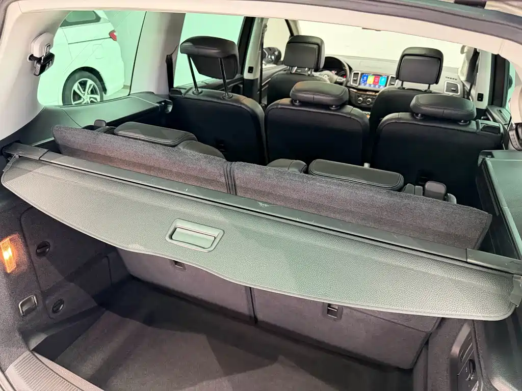 Volkswagen Sharan 2015 — фото 19