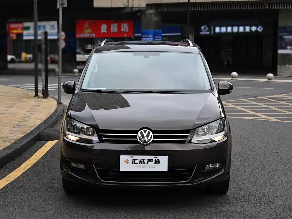 Volkswagen Sharan 2018 — фото 7