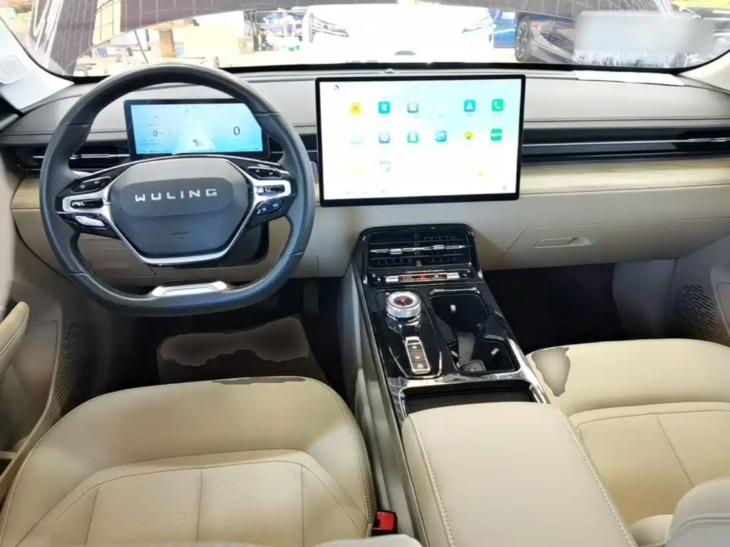 Wuling Starlight 2024 — фото 10