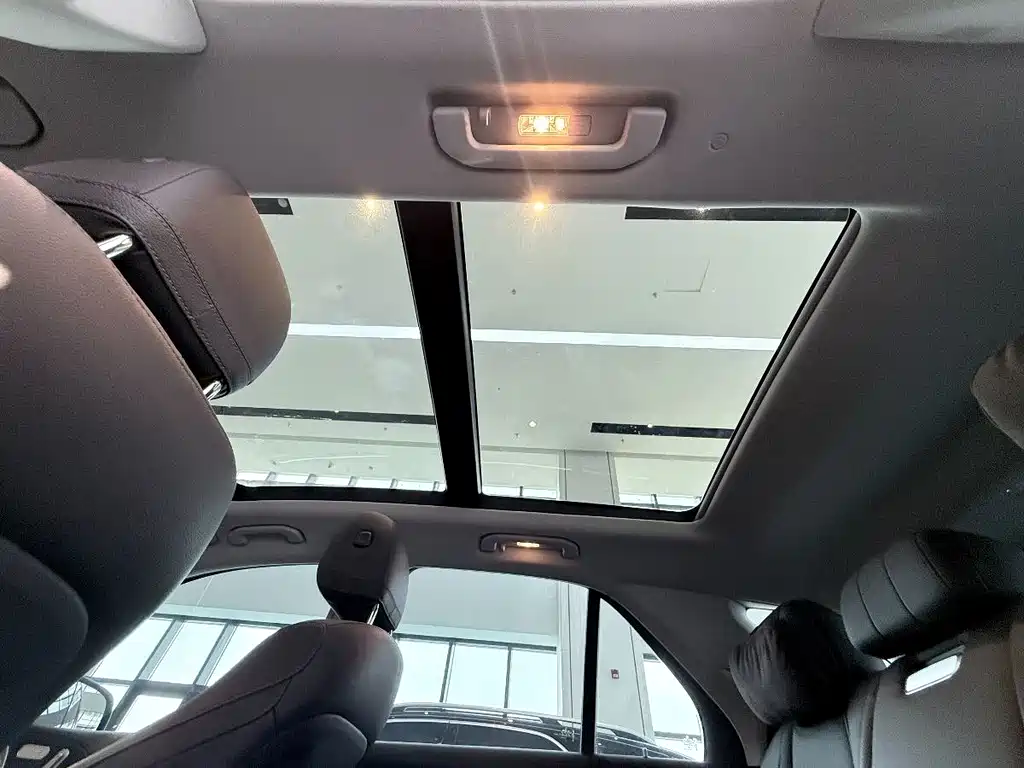 Mercedes-Benz GLE 2021 — фото 23