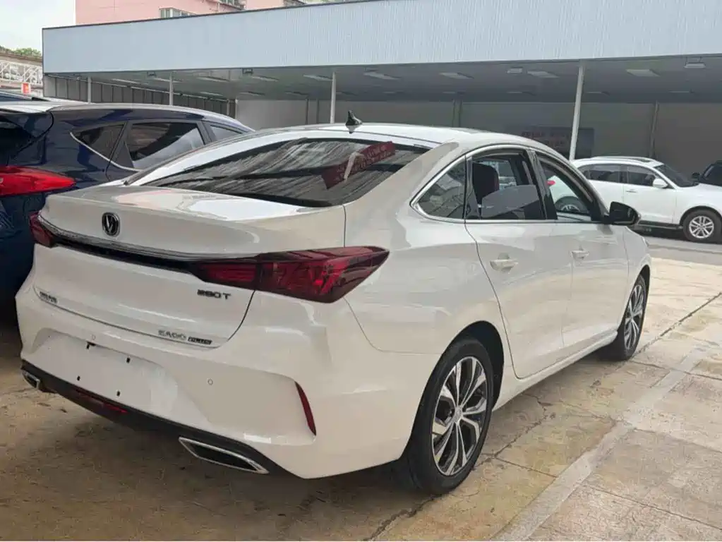 Changan Escape 2021 — фото 10