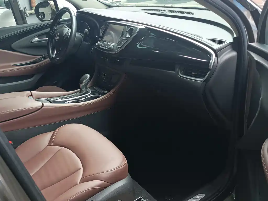 Buick Envision Plus 2019 — фото 11