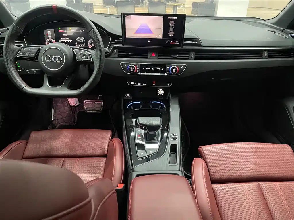 Audi A4L 2025