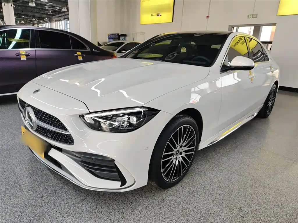Mercedes-Benz C-Class 2023 — фото 2