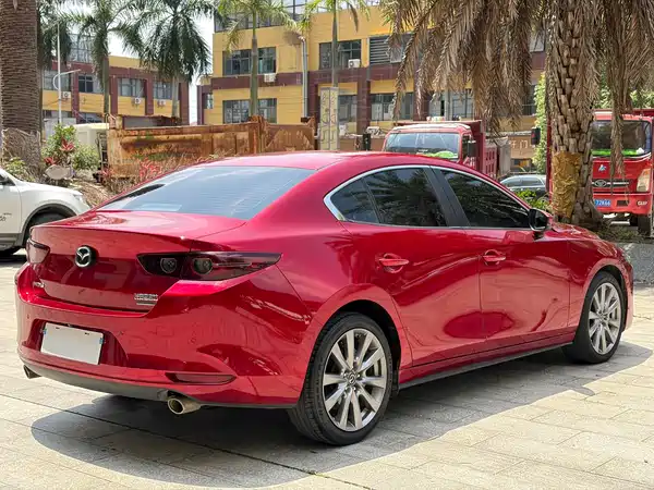 Mazda 3 Axela 2021