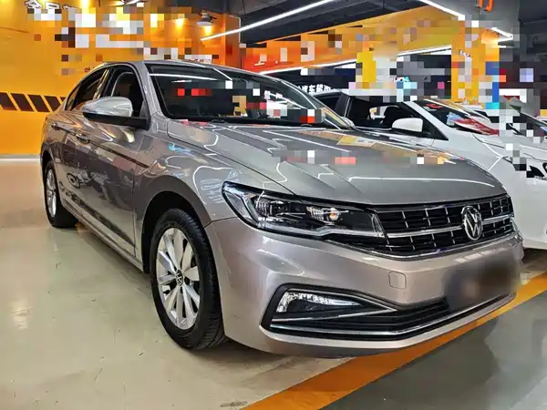 Volkswagen Bora 2021