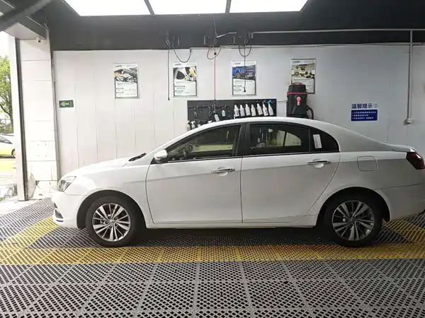Geely Emgrand 2019