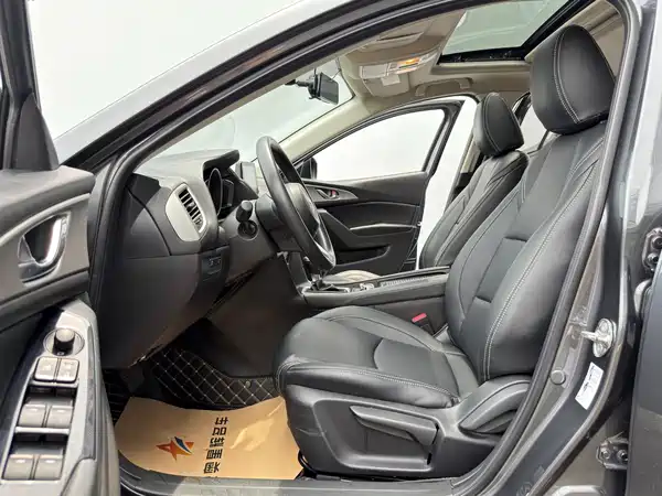 Mazda 3 Axela 2018